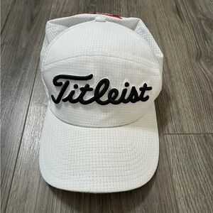 Titleist White Mesh Golf Hat